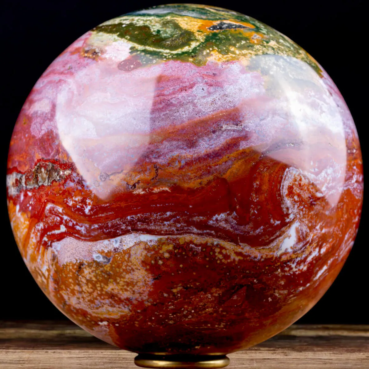 Sfera in Agata con Cristallizzazioni di Quarzo.