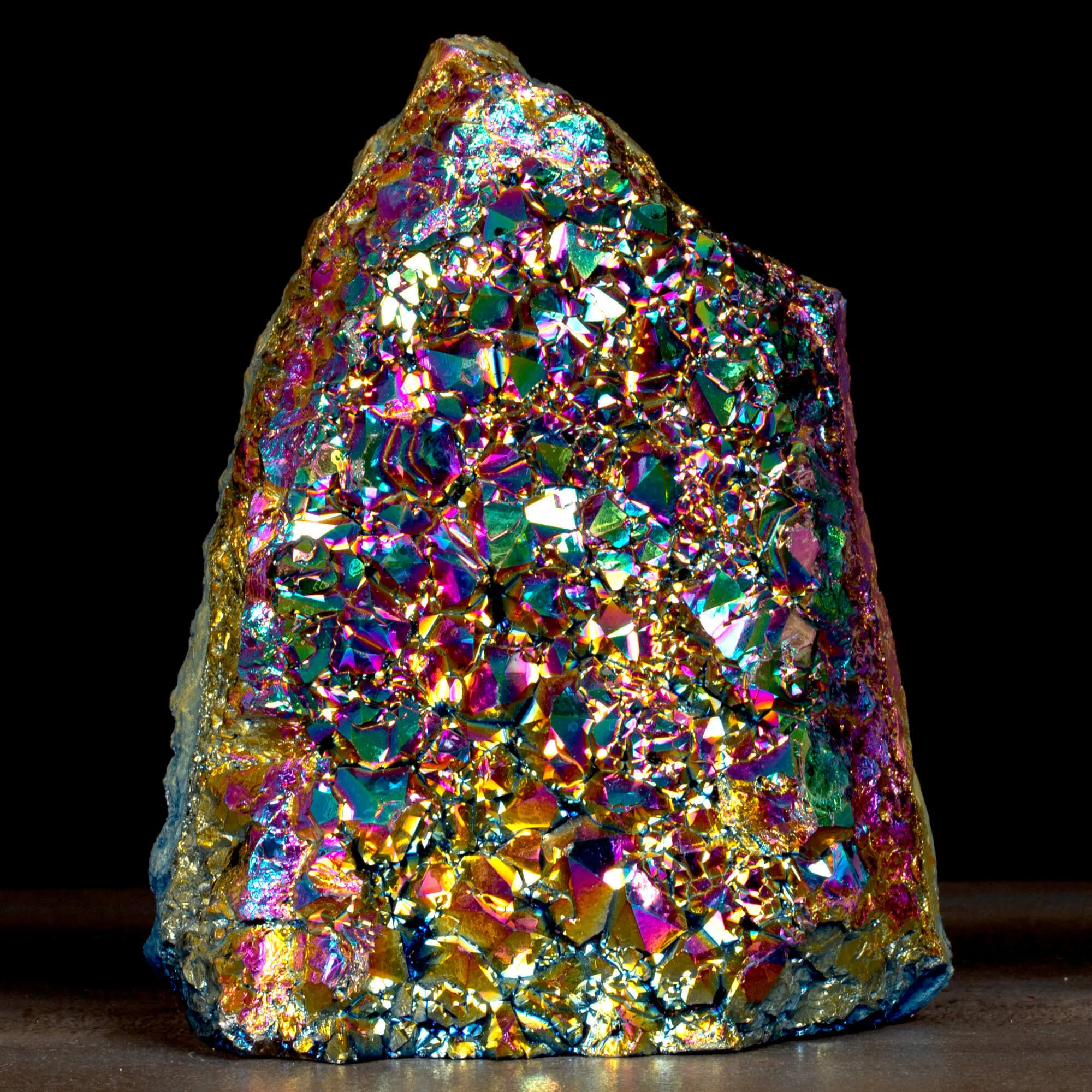 Drusa di Ametista Electroplated – Colori Iridescenti.