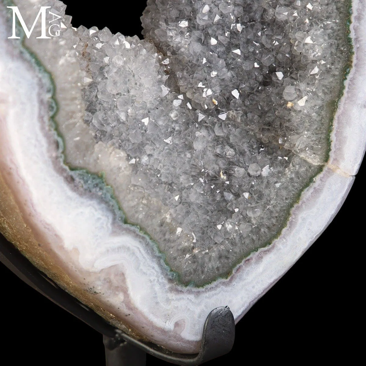 Geode di Ametista Grigia – Portale Siliceo del Cretaceo