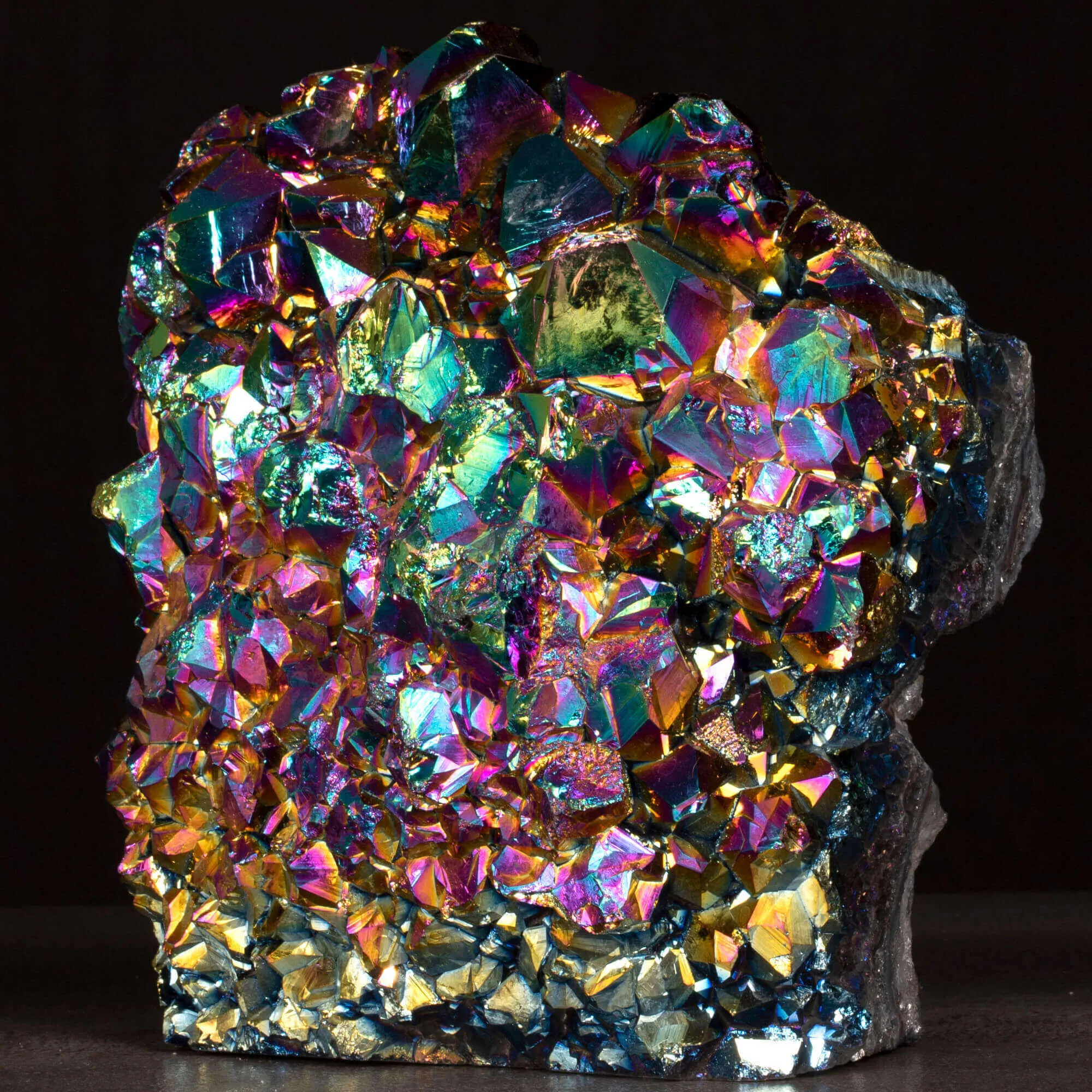 Drusa di Cristalli Electroplating – Titanio Arcobaleno.