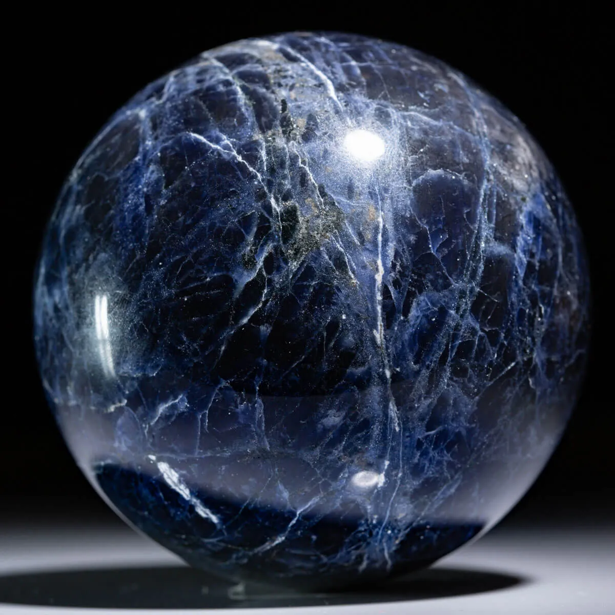 Sfera in Sodalite