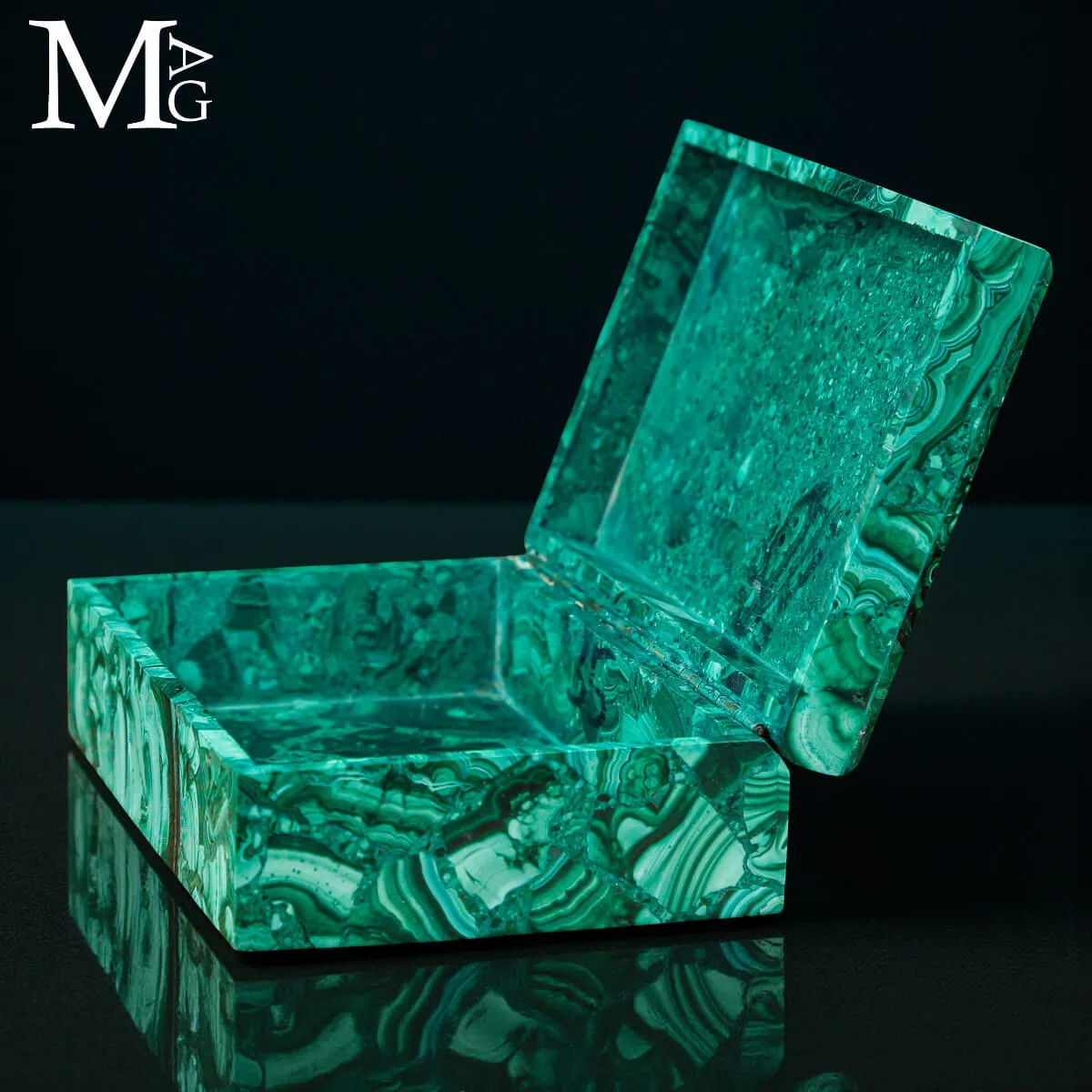 Scatola Portagioie in Malachite Naturale.