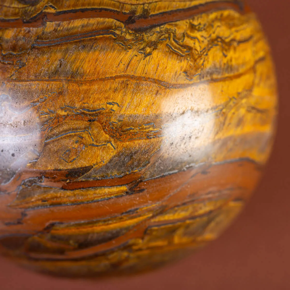 Sfera Naturale in Tiger Iron.