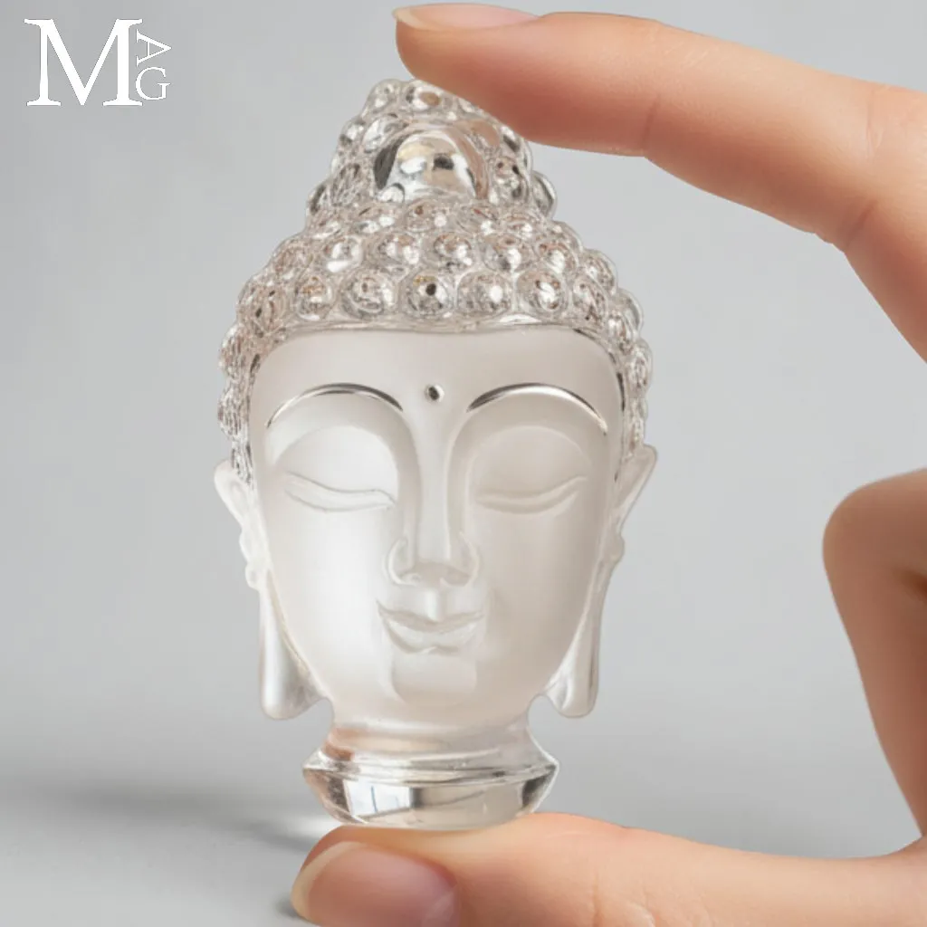 Testa di Buddha in Quarzo Extra Chiaro del Tibet.