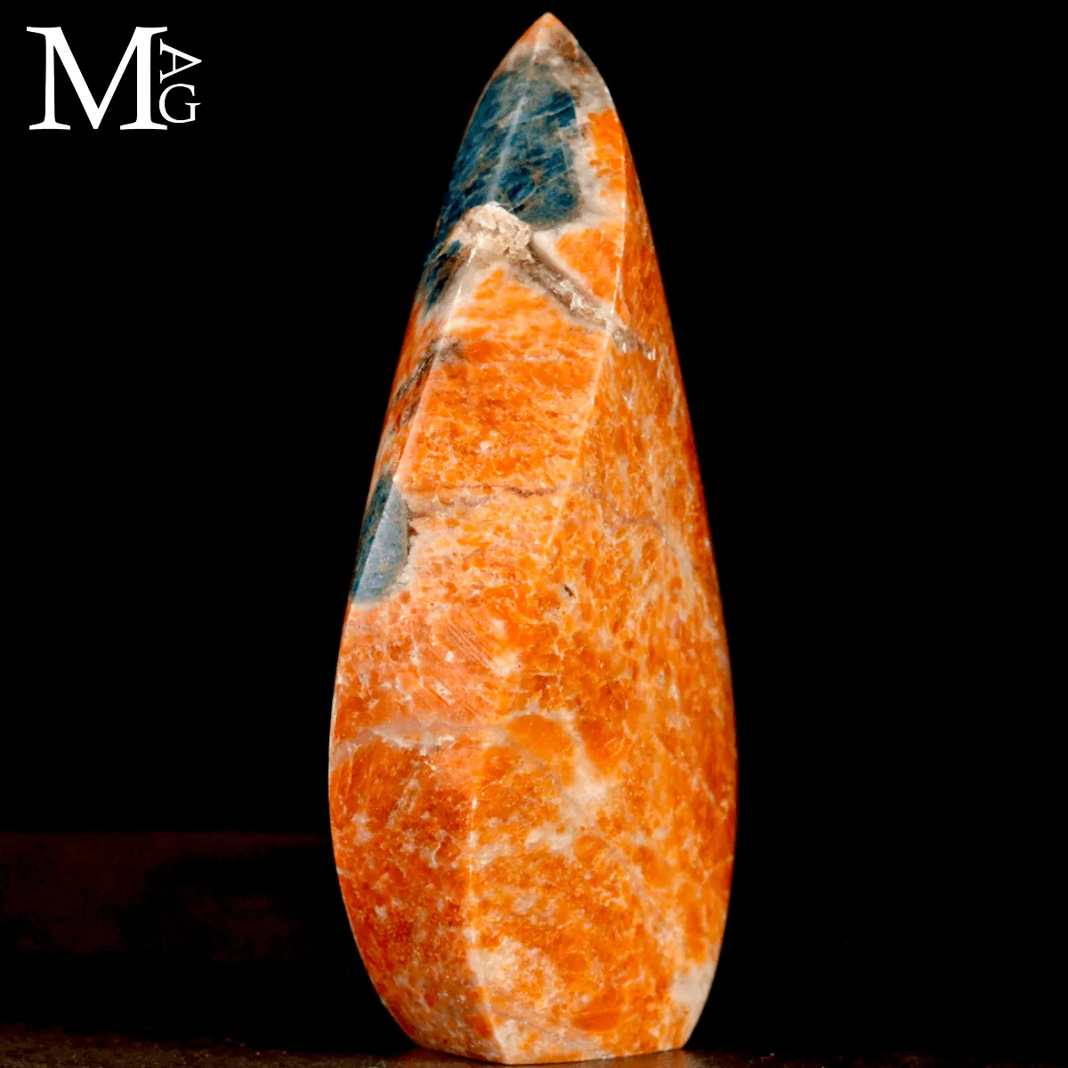 Fiamma in Calcite Arancione con Apatite Blu – Messico